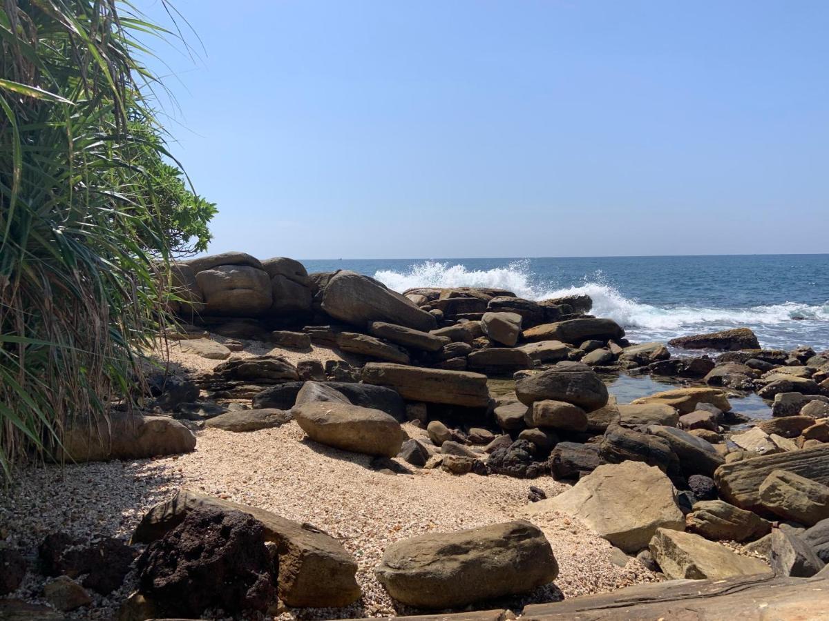 Screwpine Beach Villa 디크웰라 외부 사진